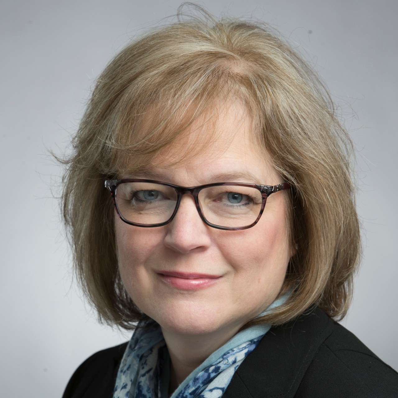 Janet Pope new CEAS studio portraits. UC/ Joseph Fuqua II