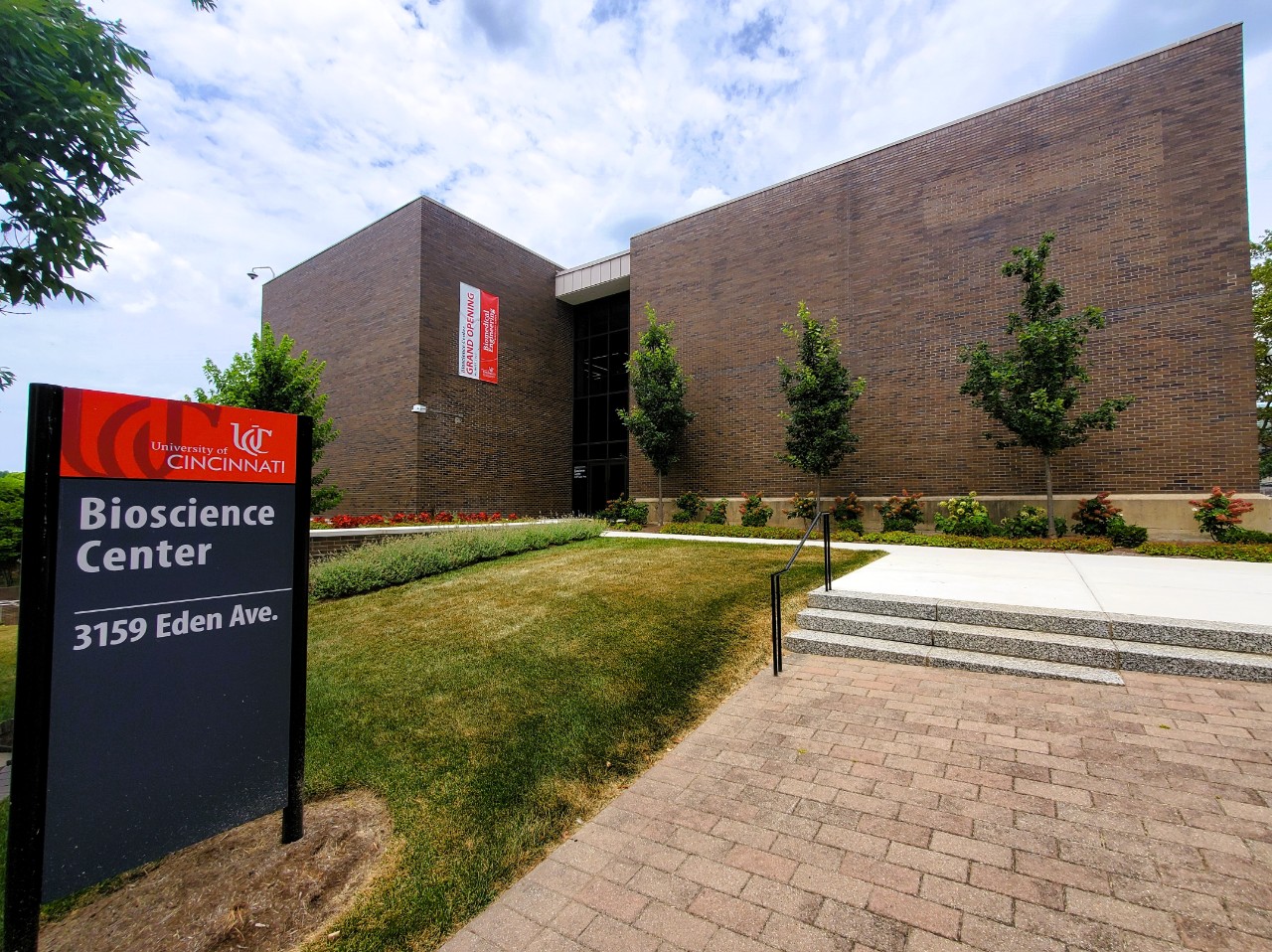 Image of UC's Bioresponsive Materials Lab